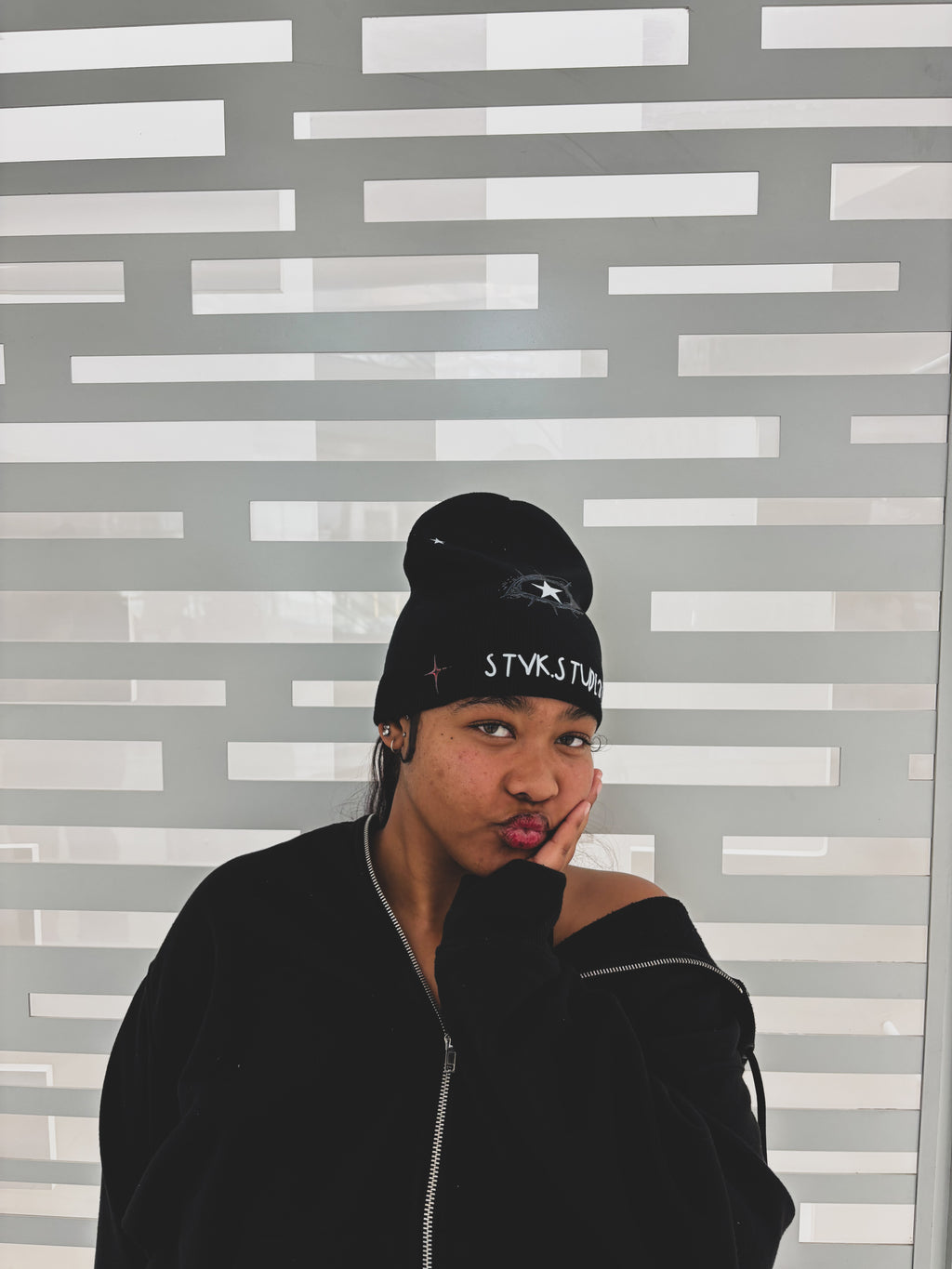 EYE STAR + BARCODE BEANIE